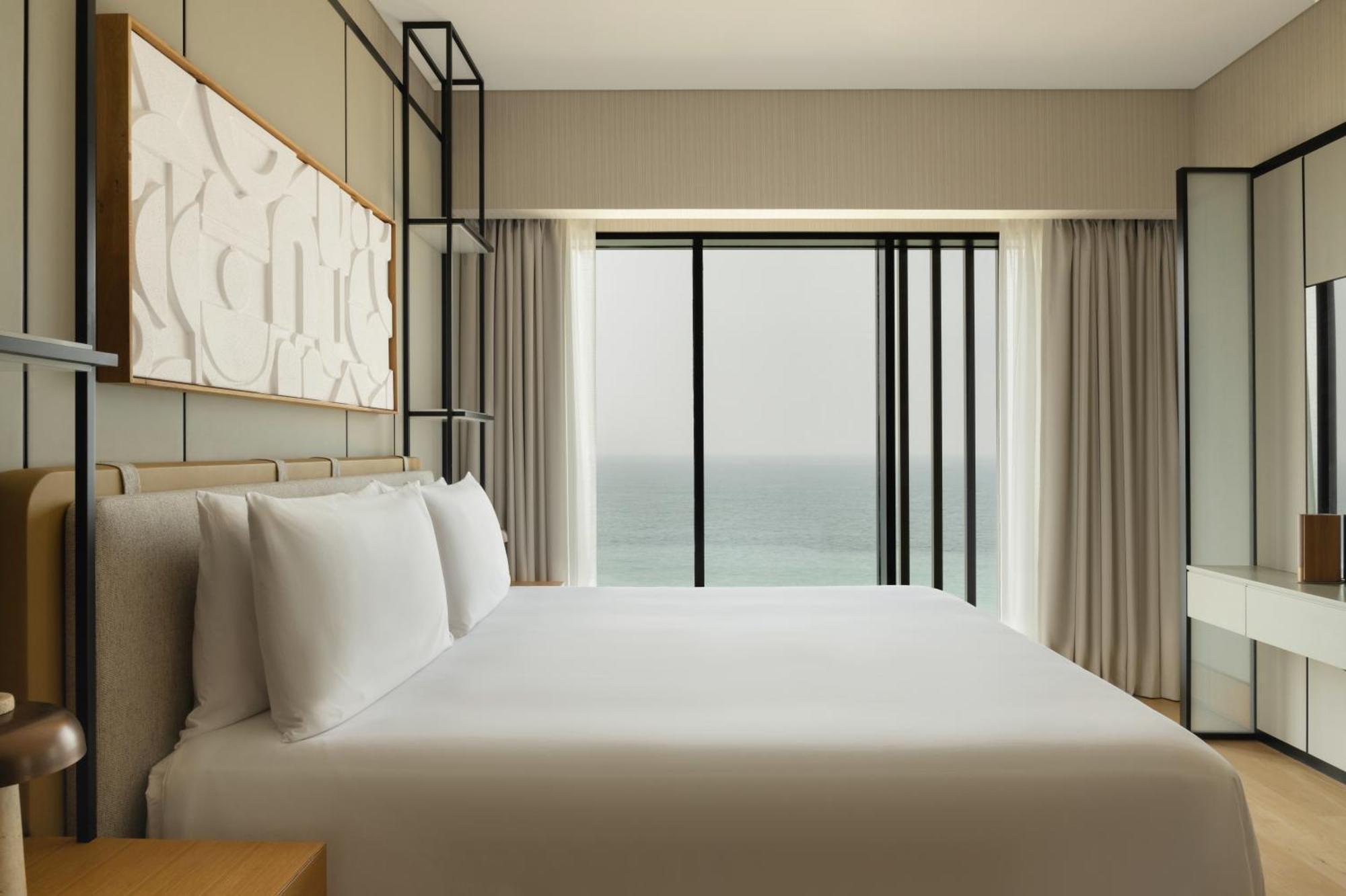 Delano Dubai At Bluewaters Ξενοδοχείο Εξωτερικό φωτογραφία A bedroom at the hotel